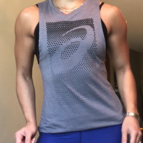 XS GRAY ASICS MUSCLE TANK - Picture 5 of 7